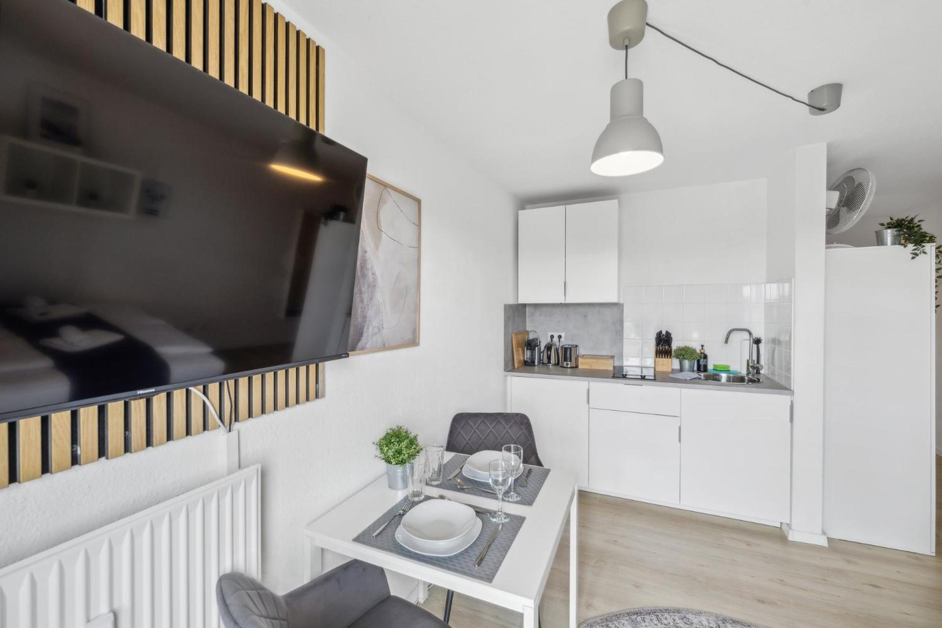 Andriss - Study & Work Apartments - Wifi - Kitchen Кайзерслаутерн Екстериор снимка