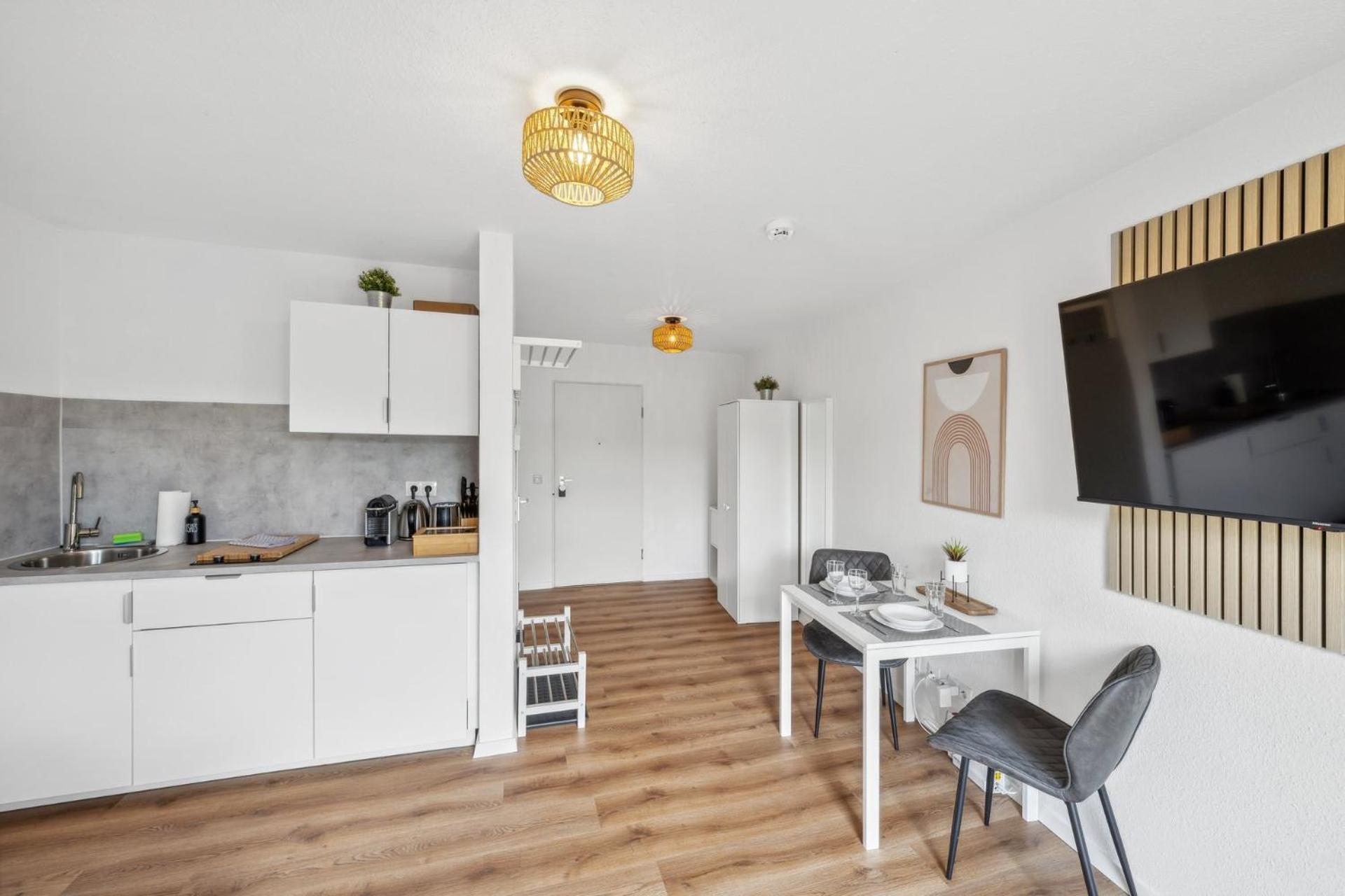 Andriss - Study & Work Apartments - Wifi - Kitchen Кайзерслаутерн Екстериор снимка